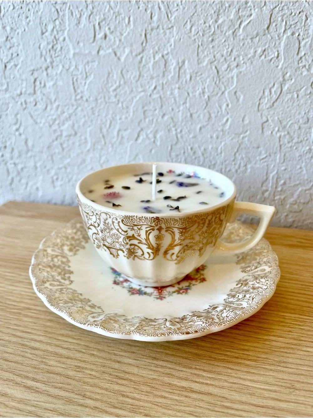 Handmade Vintage Gold and White Lavender Floral Teacup Candle